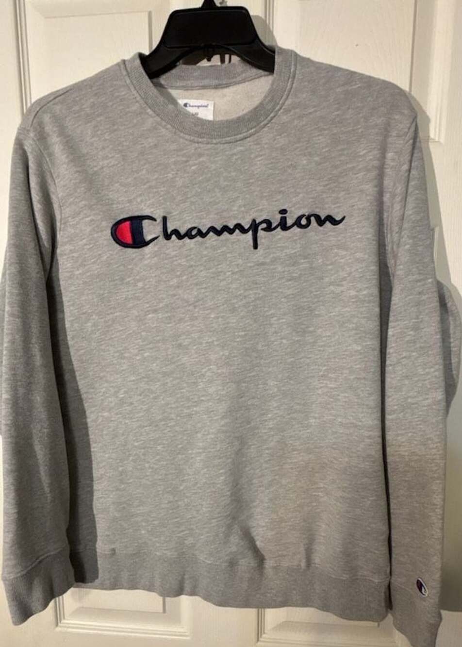 Champion Men's Grey Embroidered Logo Pullover Crewneck Sweatshirt Size L